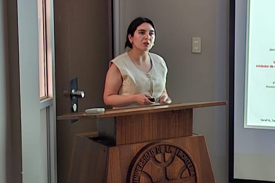 Nueva graduada del Doctorado indagó en los efectos de entrenamiento de fuerza entre mujeres sobrevivientes de cáncer de mama 