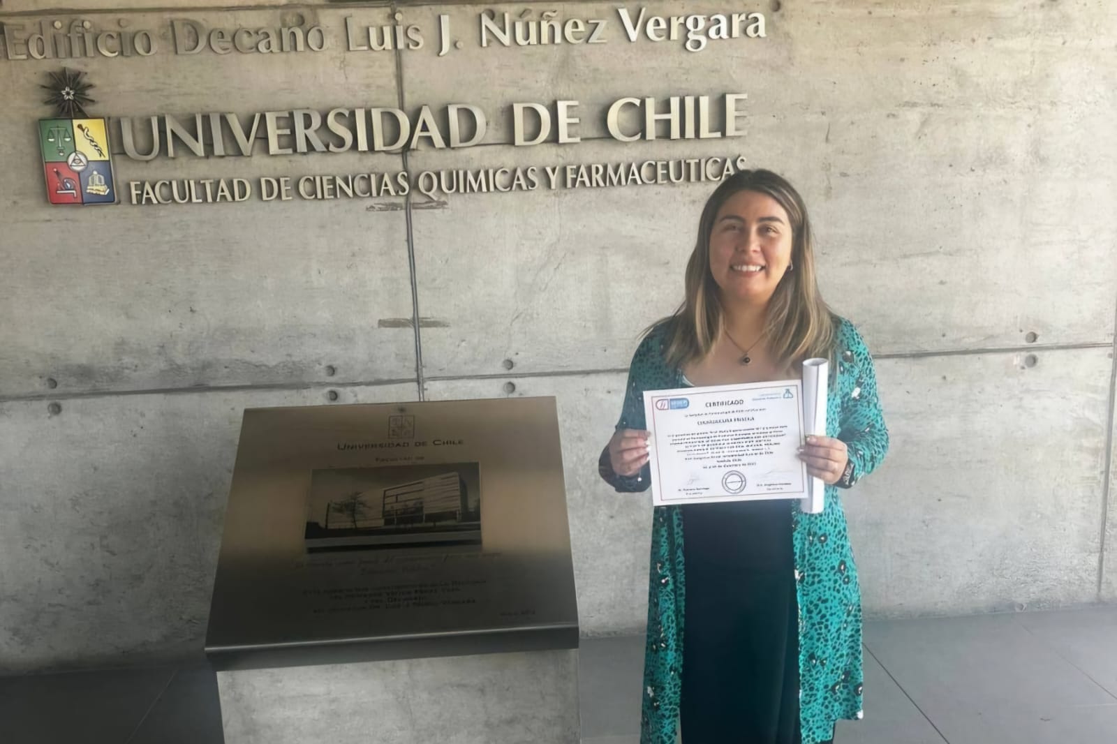 Estudiante de Doctorado obtiene premio nacional a la mejor tesis en farmacología de productos naturales